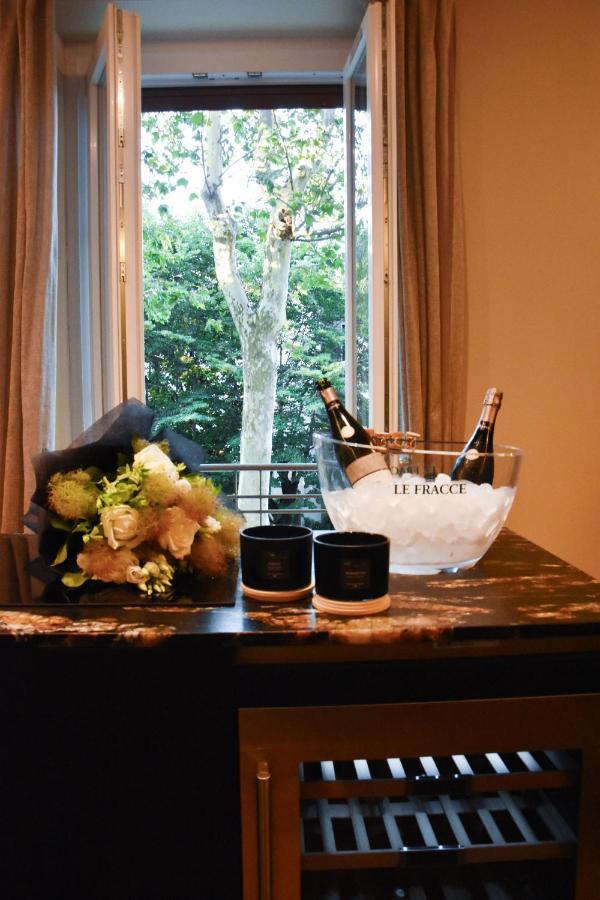 Nuova Cafe' Suite Salice Terme Exterior photo