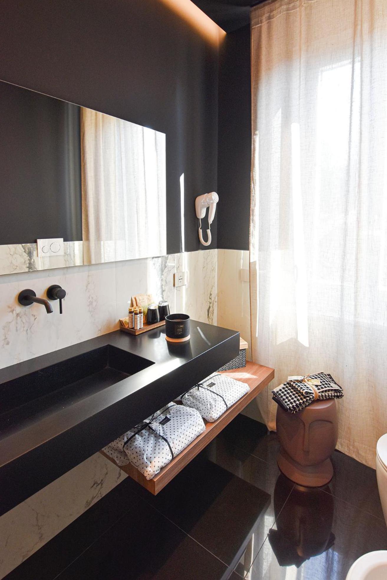 Nuova Cafe' Suite Salice Terme Exterior photo