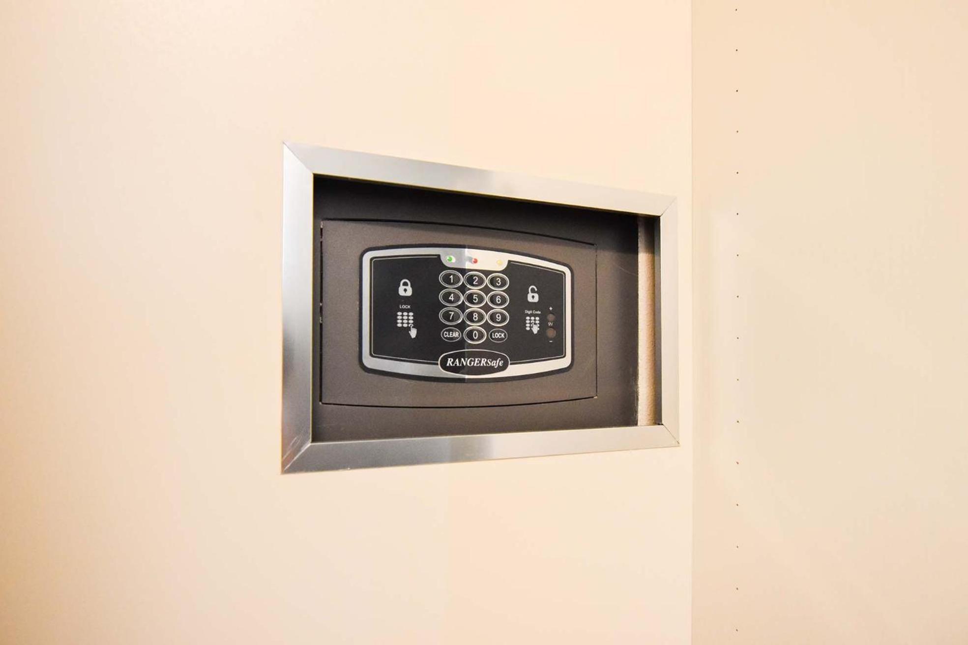 Nuova Cafe' Suite Salice Terme Exterior photo